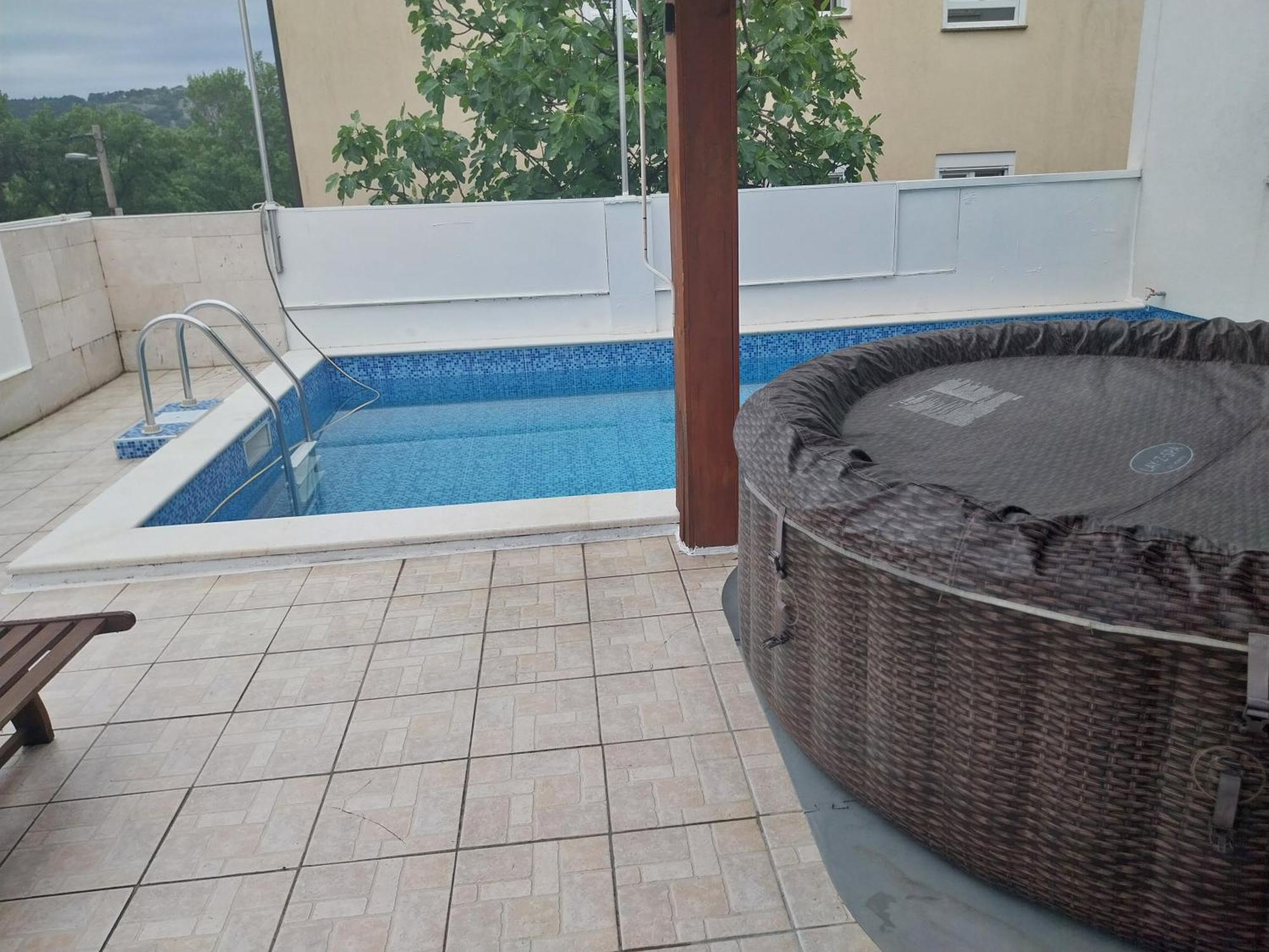 Vila Brig 108 - Private Swimming Pool And Jacuzzi Rijeka Ngoại thất bức ảnh