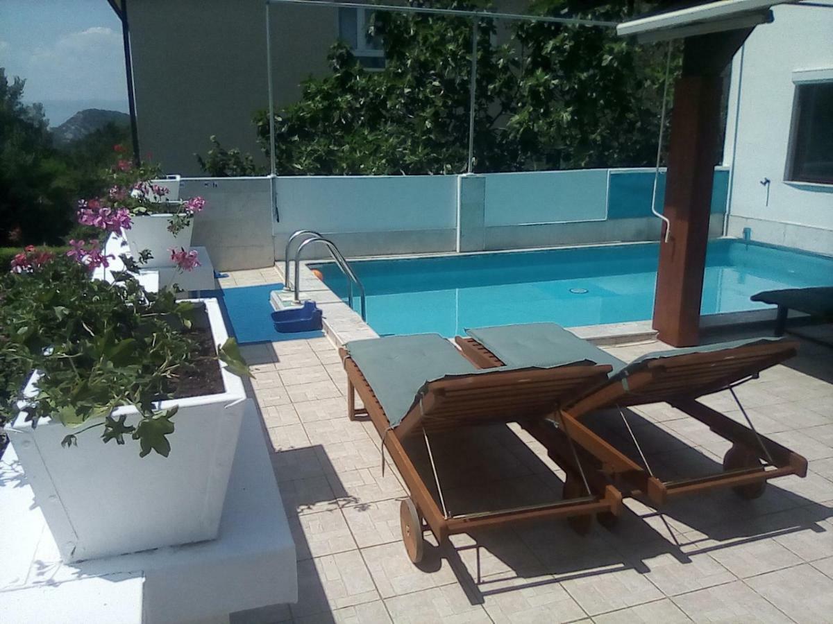 Vila Brig 108 - Private Swimming Pool And Jacuzzi Rijeka Ngoại thất bức ảnh